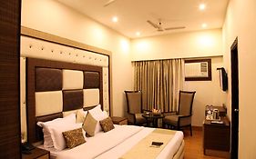 Rupam Hotel New Delhi